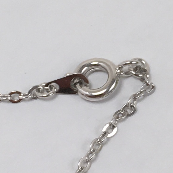 Labradorite Stone Wire wrapped on Silver Chain - Picture 7 of 11